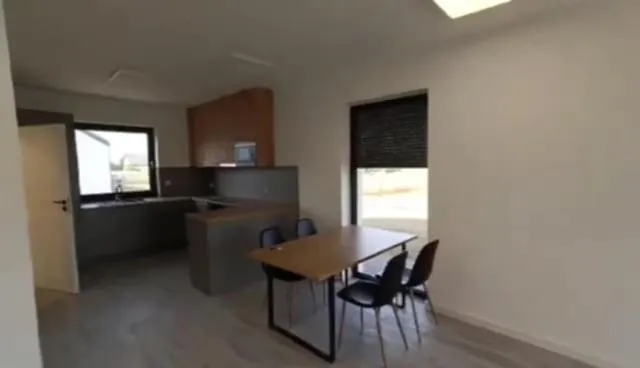 Dom Ligota Piekna Zagwarentowyny Dojazd Na Stadion Casa de Férias