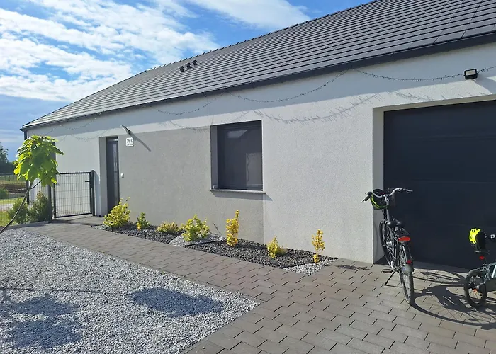 Dom Ligota Piekna Zagwarentowyny Dojazd Na Stadion